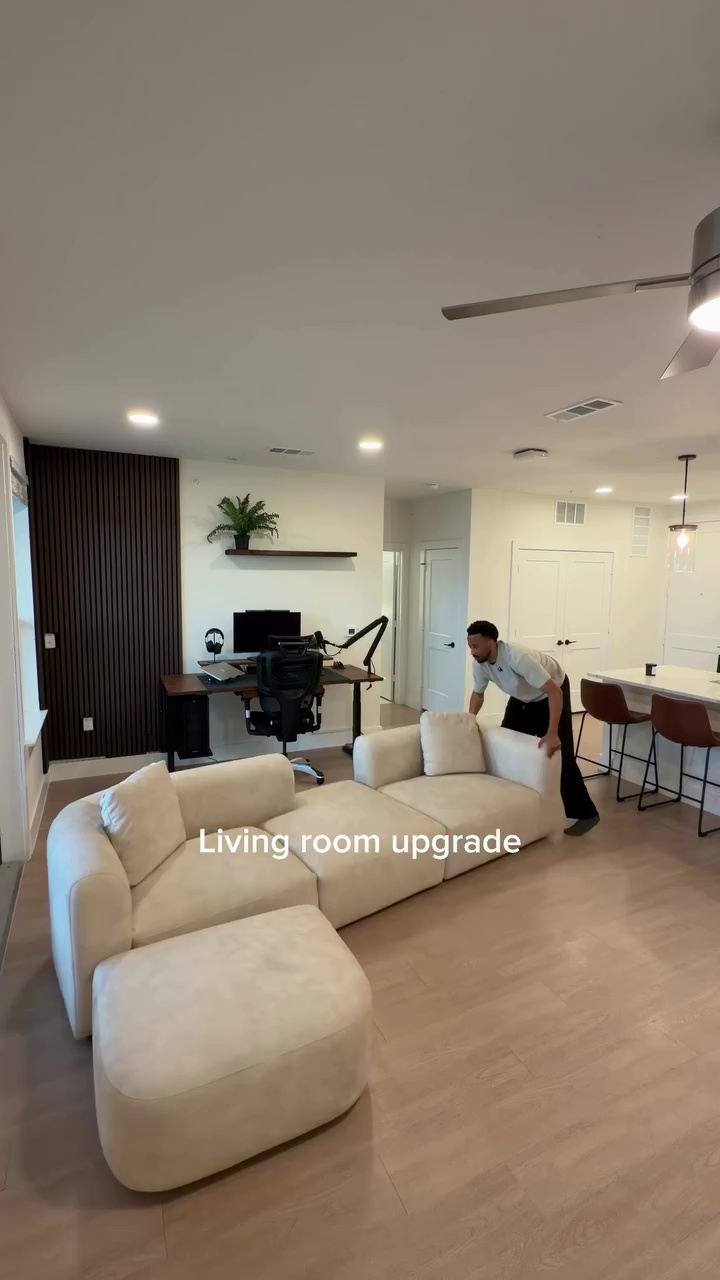Instagram Reel reel_060